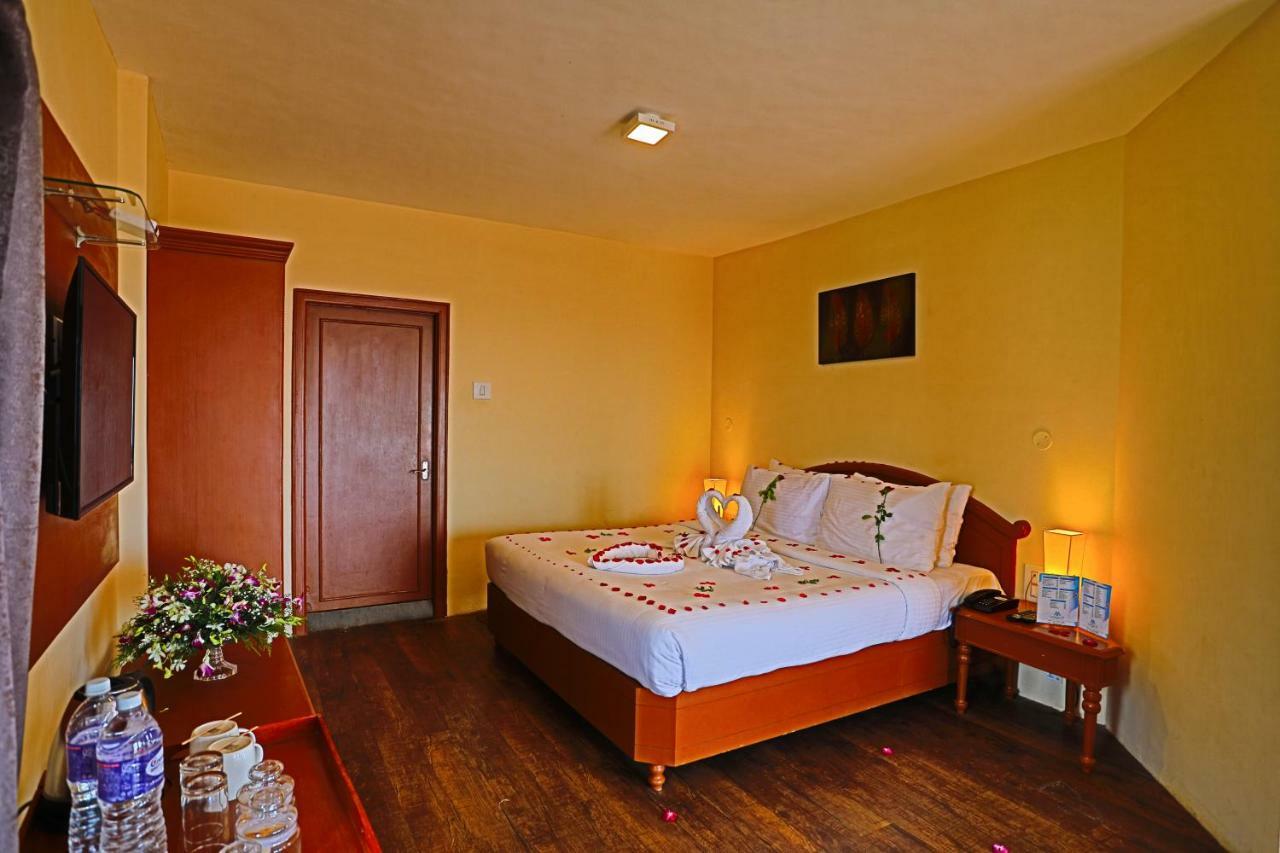 La Montana By Tgi Hotel Ooty Exterior photo